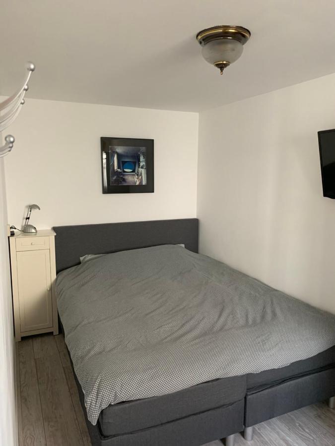 Holiday home Zomerhuisje Op *
